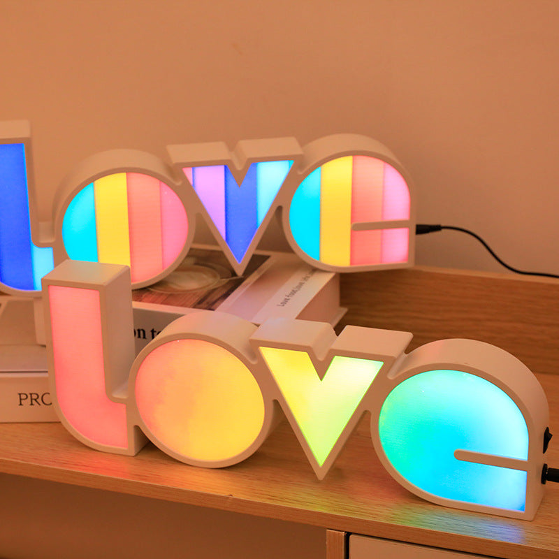 Vivolux | Moderne Art Deco wasserdichte PS LOVE Buchstaben LED Tischlampe für das Schlafzimmer
