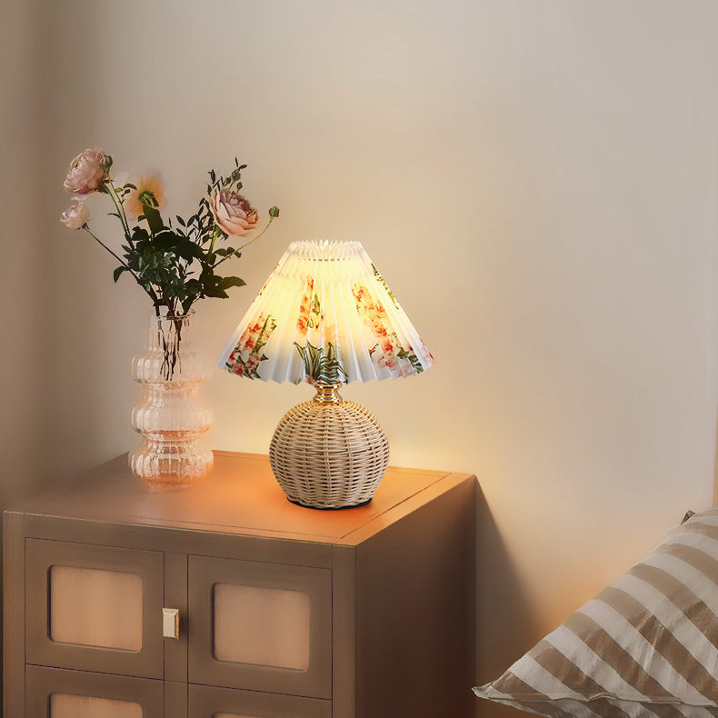 Vivolux | RattaLume Nordic LED Tischlampe | Geflochtenes Rattan & Faltstoffschirm | Stimmungslicht | Deko fürs Schlafzimmer