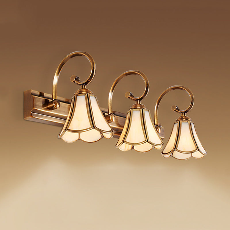 Vivolux | Milchglas Wellenrand Vanity Lampe Kolonialstil 1/2/3-Kopf Badezimmer Wandbeleuchtung Leuchte in Gold
