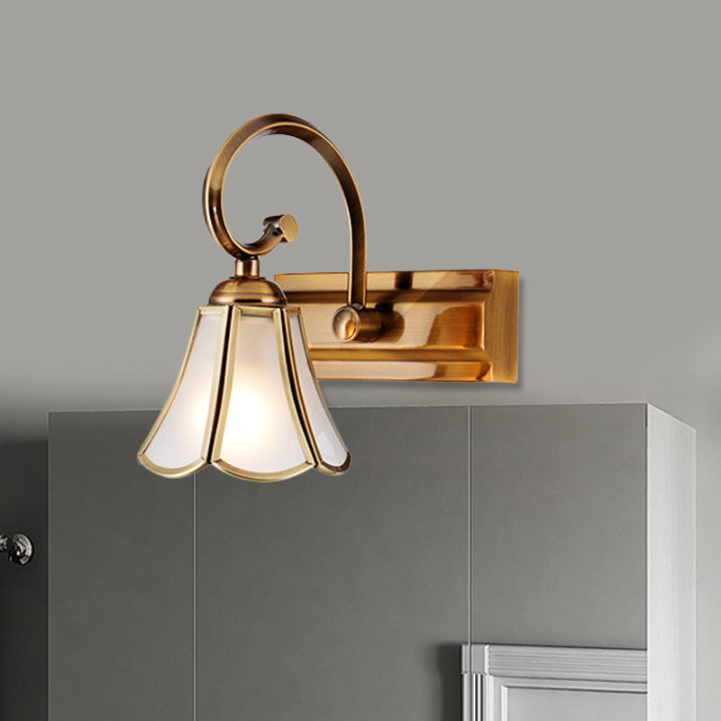 Vivolux | Milchglas Wellenrand Vanity Lampe Kolonialstil 1/2/3-Kopf Badezimmer Wandbeleuchtung Leuchte in Gold