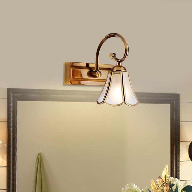 Vivolux | Milchglas Wellenrand Vanity Lampe Kolonialstil 1/2/3-Kopf Badezimmer Wandbeleuchtung Leuchte in Gold