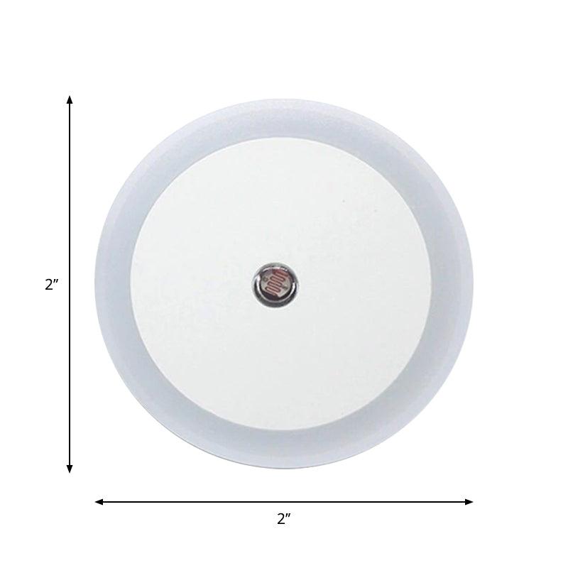 Vivolux | Witte Ronde Mini Nachtlampje Eenvoudige Plastic Stekker in LED Wandverlichting voor Gang