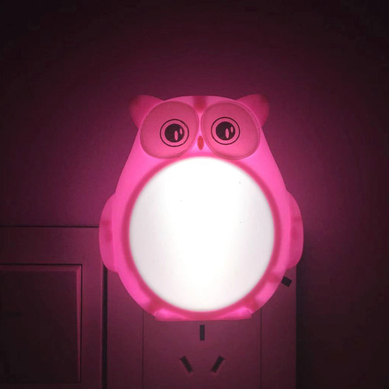 Vivolux | Uil Kinderkamer Mini Nachtlampje Plastic Cartoon Stekker LED Wandverlichting Ideeën in Rood/Groen