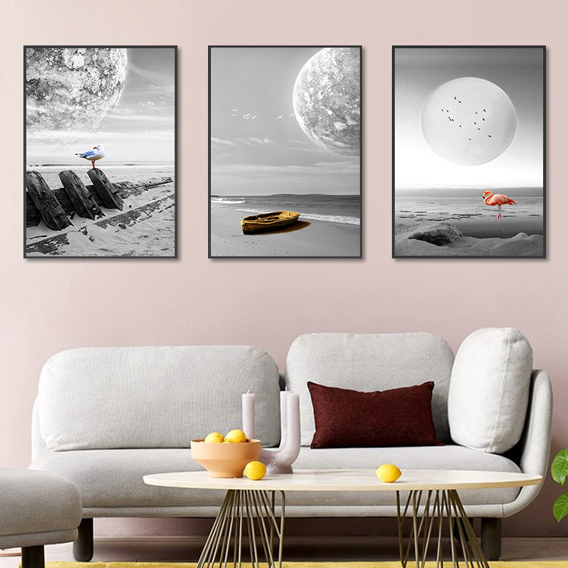 Vivolux | Seascape Wandkunst Set Moderne Sci-Fi Strand und schwebender Planet Eingewickelte Leinwand in Grau