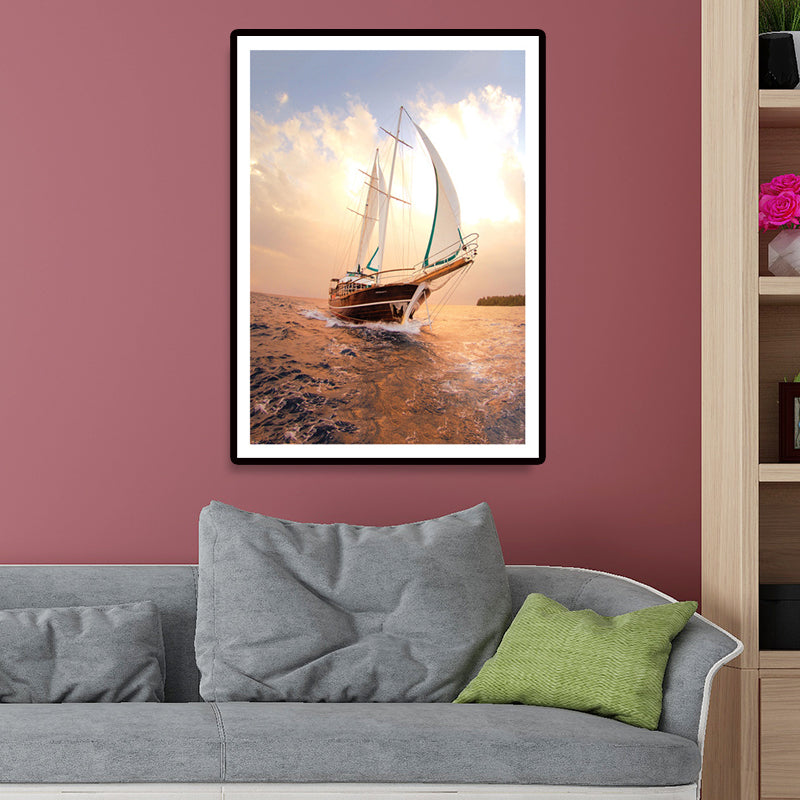 Vivolux | Segelschiff Wandkunst Tropische atemberaubende Meereslandschaft Leinwanddruck in Gold für das Schlafzimmer
