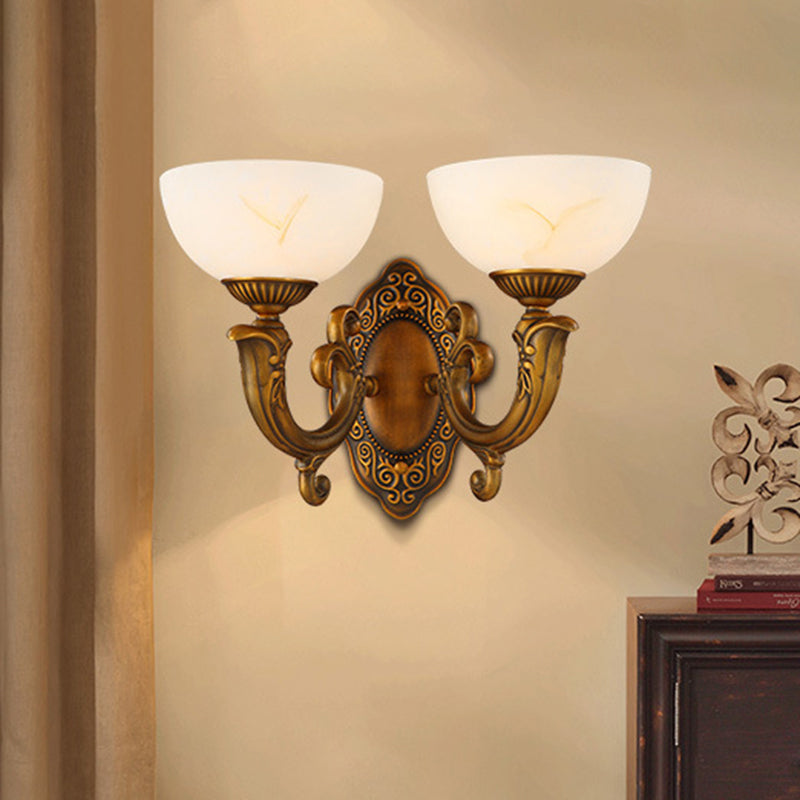 Vivolux | Rustieke Zwevende Arm Wandlamp 1/2-Licht Metaal Wandverlichting Ideeën in Messing met Kom Matglas Shade