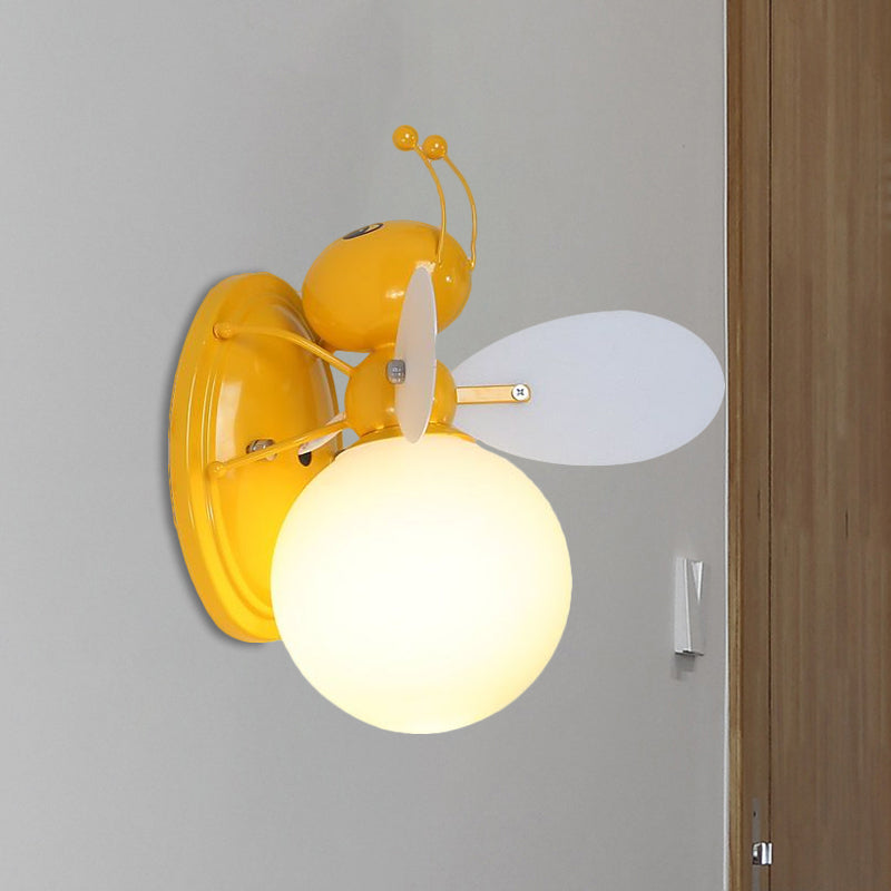 Vivolux | Opaline Glazen Bal Wandlamp Cartoon 1 Licht Roze/Geel Wandlamp Verlichting met Bij Ontwerp