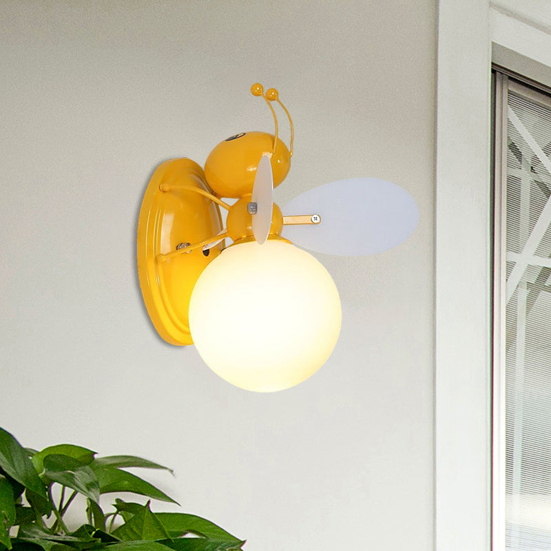Vivolux | Opaline Glazen Bal Wandlamp Cartoon 1 Licht Roze/Geel Wandlamp Verlichting met Bij Ontwerp