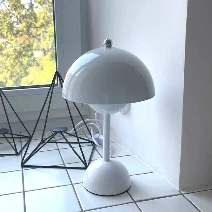 Vivolux | Luxuriöse zeitgenössische nordische Tischlampe