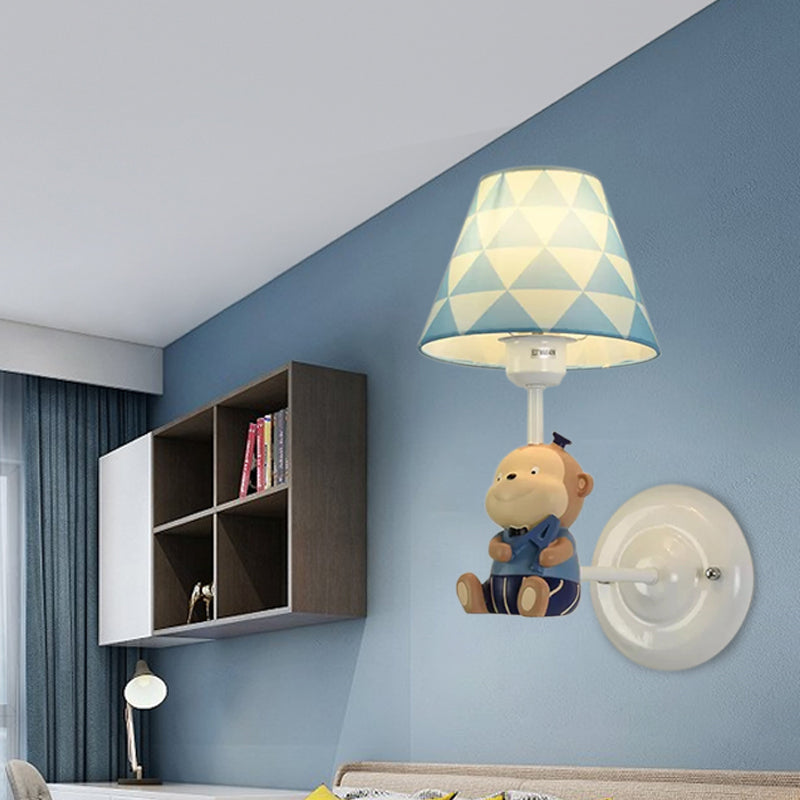 Vivolux | Resin Monkey Wandlamp met stoffen lampenkap Enkele lampenkap Dieren wandlamp in blauw voor slaapkamer