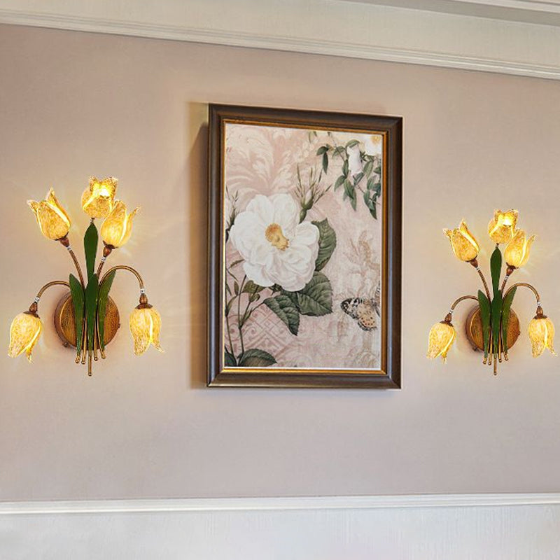 Vivolux | Tulpenboeket Slaapkamer Wandlamp Vintage Beige Glas 2/3/5 Hoofden Antiek Messing Wandgemonteerde Nachtlamp