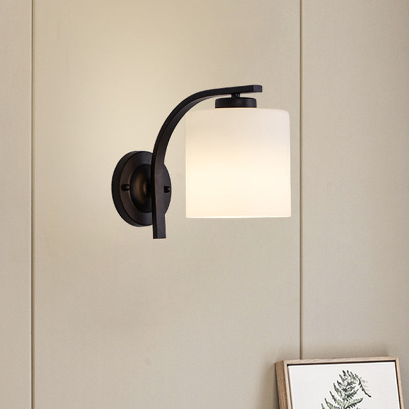 Vivolux | Schwarze 1-Licht-Wandleuchte Einfache Elfenbein Glas Zylinder Wandmontierte Lampe mit Geschwungenem Arm