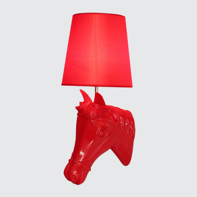 Vivolux | Resin Pferdekopf Wandlampe Künstlerisch 1-Glühbirne Schwarz/Weiß/Rot Wandlicht mit konischer Stoffschirm für Wohnzimmer