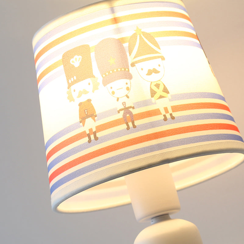 Vivolux | Soldat Schlafzimmer Wandleuchte mit konisch geformtem Schirm Stoff 1 Kopf Amerikanischer Stil Wandlampe