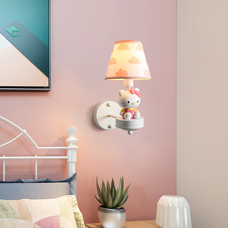 Vivolux | Single-Bulb Schlafzimmer Wandlicht Leuchte Cartoon Weiß Wandmontage Licht mit konischer Stoffschirme