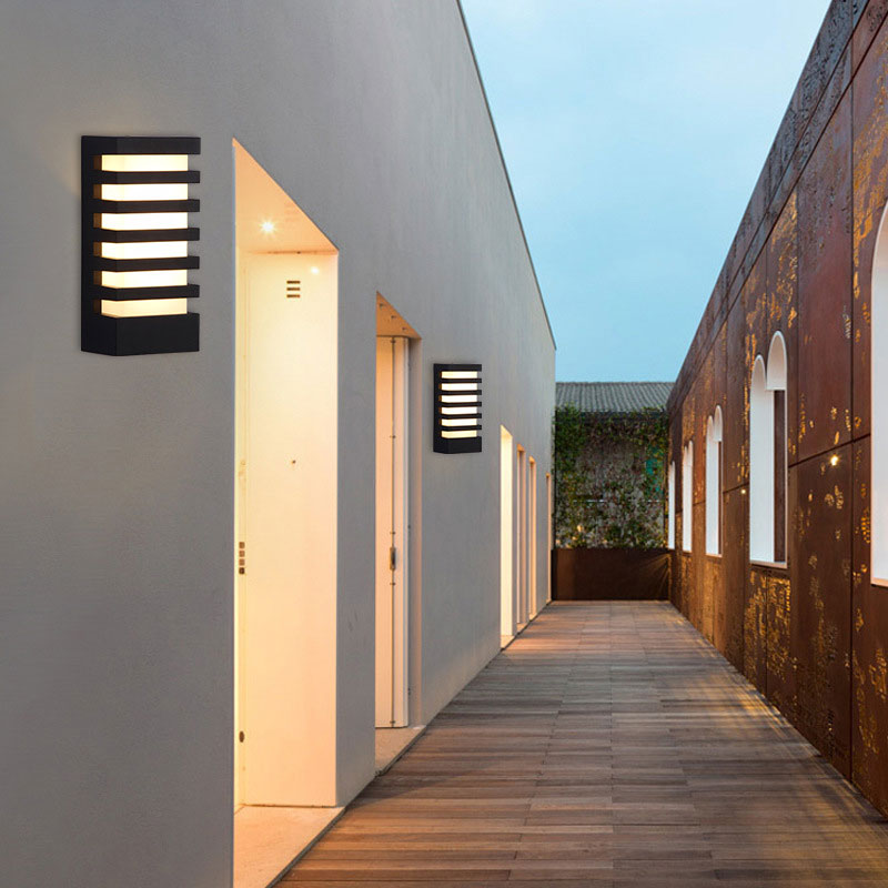 Vivolux | Rechthoekige LED Wandlamp Eenvoud Metallic Buiten Patio Wandlamp Verlichting