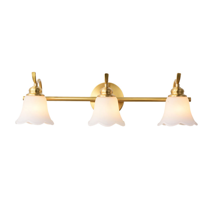 Vivolux | Traditionele Uitlopende Wandlamp 2/3 Lichten Witte Glazen Muur Gemonteerde Vanity Licht in Goud voor Badkamer