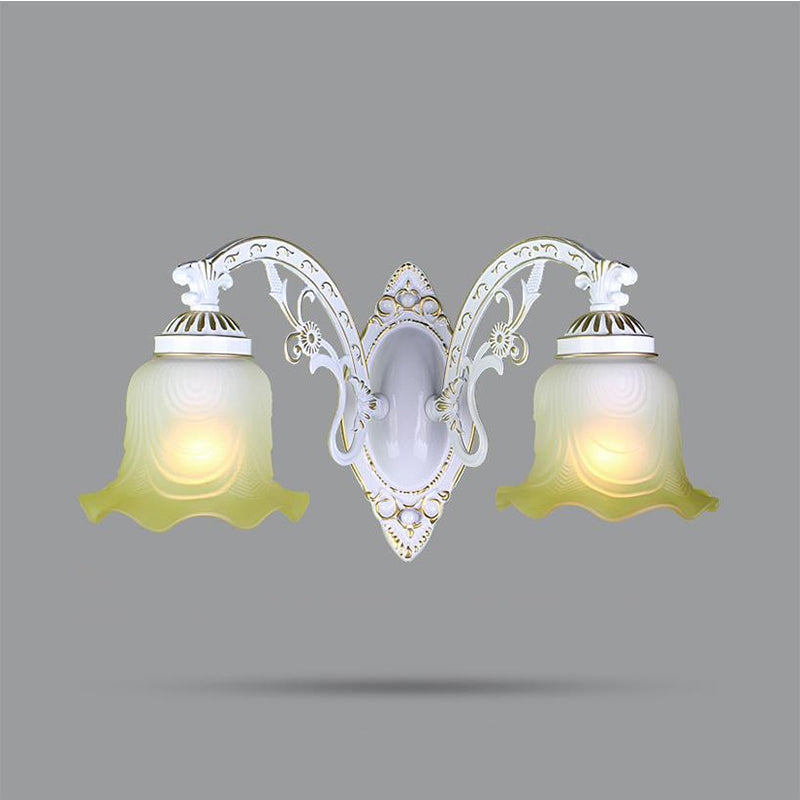 Vivolux | Schwarz/Weiß scalloped Wandleuchte Retro frosted Glas Schirm 1/2-Licht Esszimmer Wandlampe mit gebogenem Arm