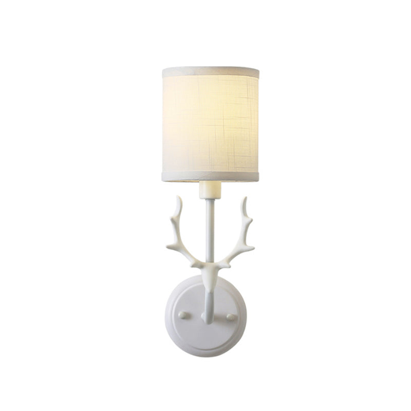 Vivolux | Rustieke Cilinder Wandlamp 1 Lamp Hars en Stof Muur Gemonteerd Licht in Zwart/Wit met Hertenhoorn Decoratie