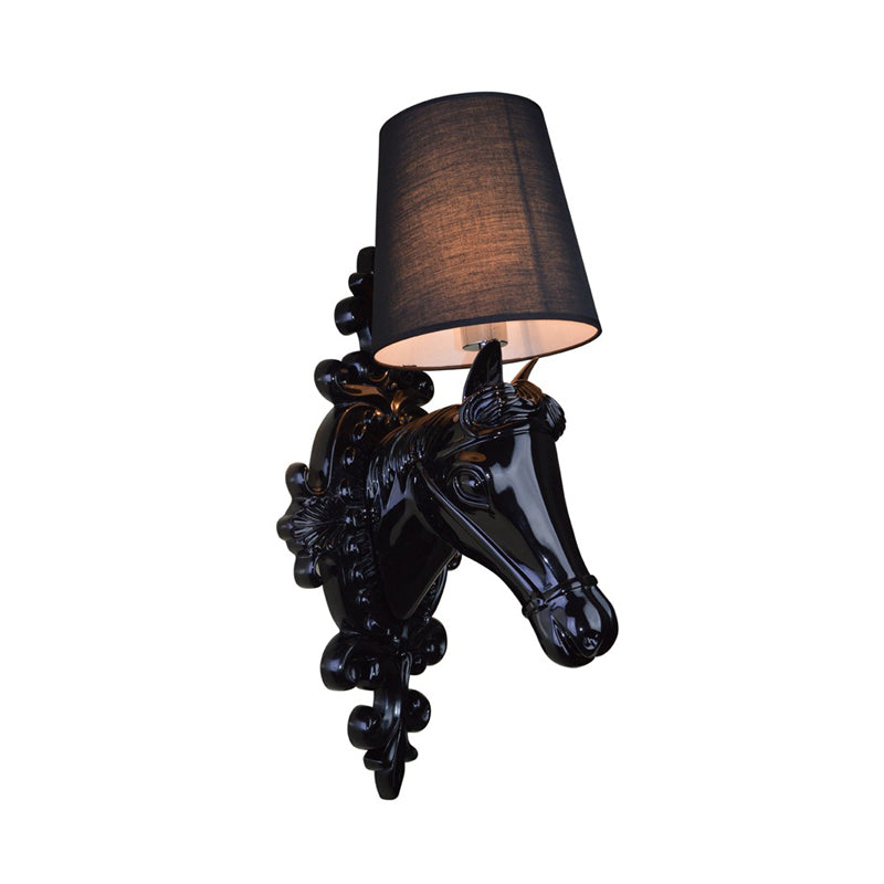 Vivolux | 1 Glühbirne Pferde-Wandleuchte Klassisch Schwarz/Weiß Harz Wandmontierte Lampe mit Kegelstoffschirm