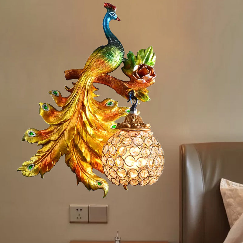 Vivolux | Pauw Slaapkamer Wandlamp Fixture Land Hars 1 Licht Groen/Goud Wandlamp met Orb Kristallen Schaduw, Links/Rechts