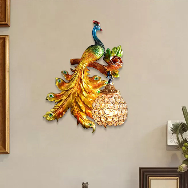 Vivolux | Pauw Slaapkamer Wandlamp Fixture Land Hars 1 Licht Groen/Goud Wandlamp met Orb Kristallen Schaduw, Links/Rechts