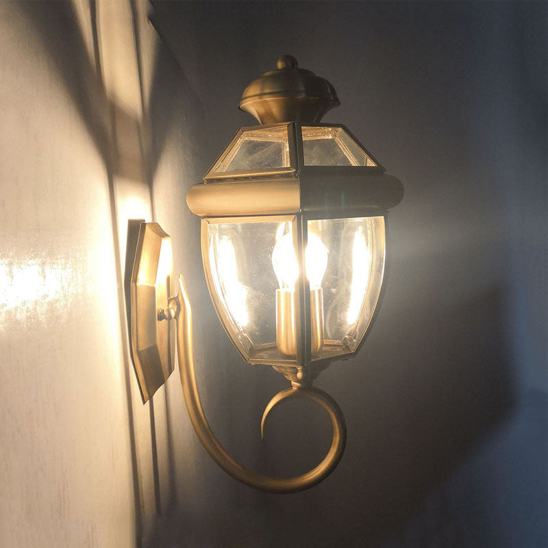 Vivolux | Traditionele Urn Wandlamp Helder Glas 1 Lamp Muur Bevestigde Verlichtingsarmatuur in Messing met Gebogen Arm