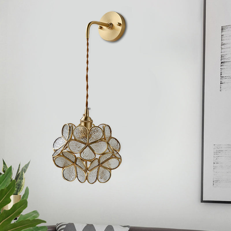 Vivolux | 1 Glühbirne Schlafzimmer Wandschalter Lampe Traditionelle Wandbeleuchtung mit Blumen weiß/rosa/blauem Glas-Schirm