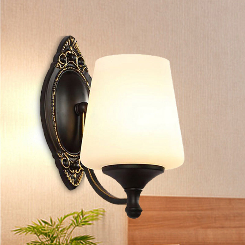 Vivolux | Retro Conical Wandleuchte 1/2-Licht Weißes Glas Wandmontierte Leuchte mit Metallgebogenem Arm in Schwarz