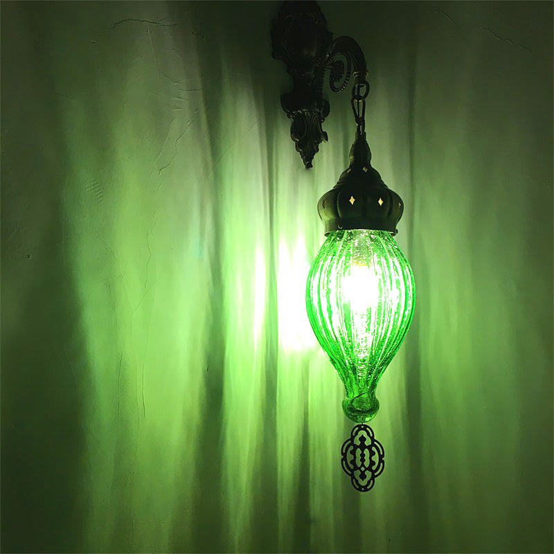 Vivolux | Traditionele Druppel Wandlamp Zwart/Wit/Lichtblauw Glas 1 Kop Wandgemonteerde Lamp met Gegraveerde Metalen Arm