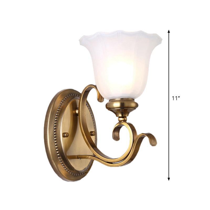 Vivolux | 1 Kopf Opalglas Wandbeleuchtung Traditioneller Stil Gold Finish Blütenblatt Schirm Flur Wandleuchte Armatur