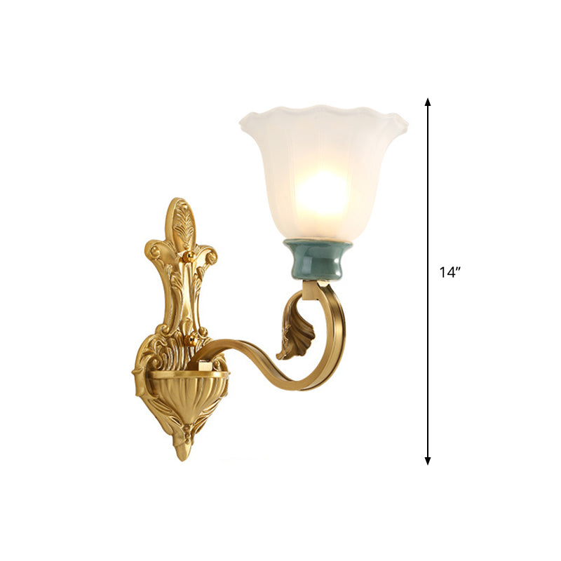 Vivolux | Petal Shade Schlafzimmer Wandmontage Lampe Vintage Stylisch Mattiertes Glas 1/2-Glühbirne Gold Finish Wandlicht