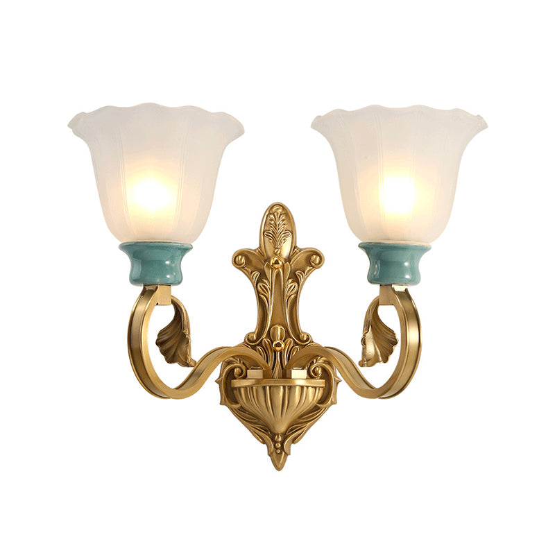 Vivolux | Petal Shade Schlafzimmer Wandmontage Lampe Vintage Stylisch Mattiertes Glas 1/2-Glühbirne Gold Finish Wandlicht