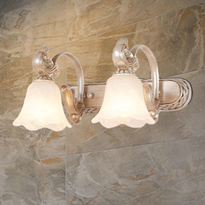 Vivolux | Traditionele Bloemenschaduw Vanity Wandlamp Melkglas 2/3 Koppen Badkamer Wandlicht met Gebogen Arm in Khaki