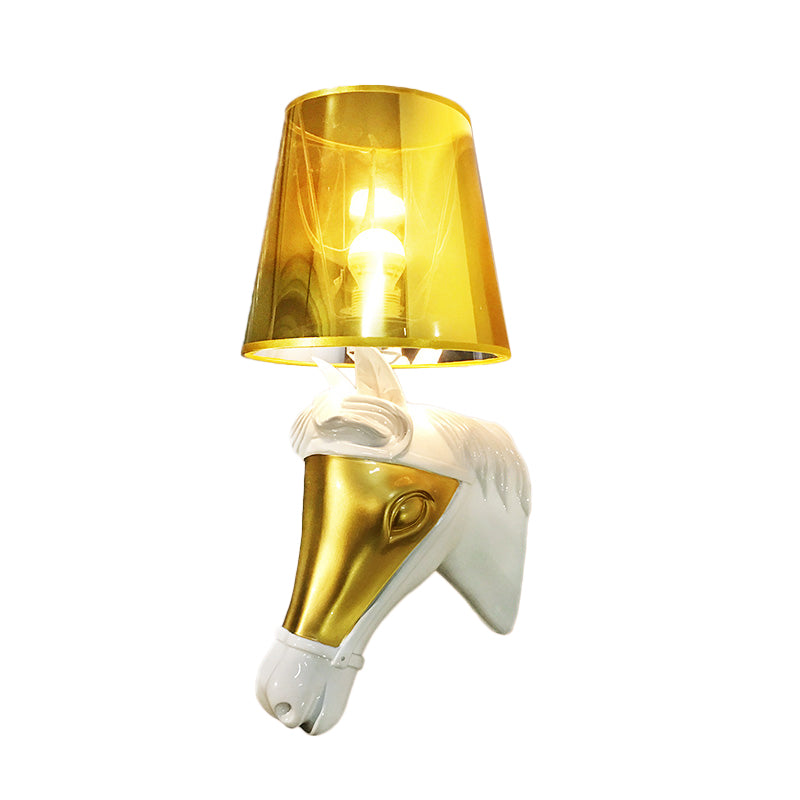 Vivolux | Traditionele Kegel Wandlamp Armatuur 1 Gloeilamp Stoffen Wandmontage Verlichting in Wit/Goud voor Slaapkamer met Paardenhoofdbasisplaat