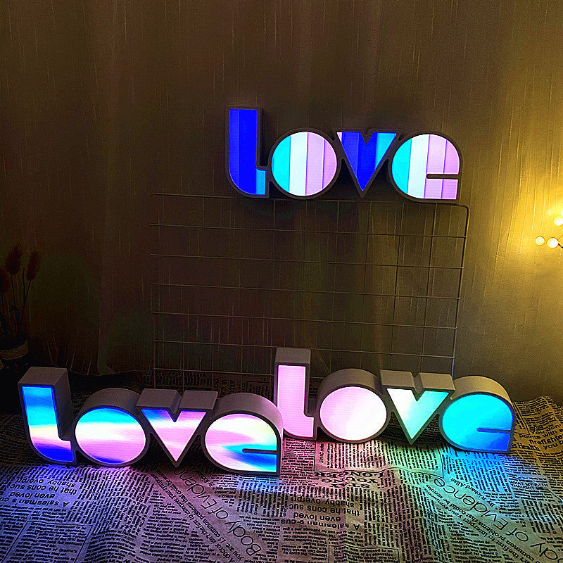 Vivolux | Moderne Art Deco wasserdichte PS LOVE Buchstaben LED Tischlampe für das Schlafzimmer
