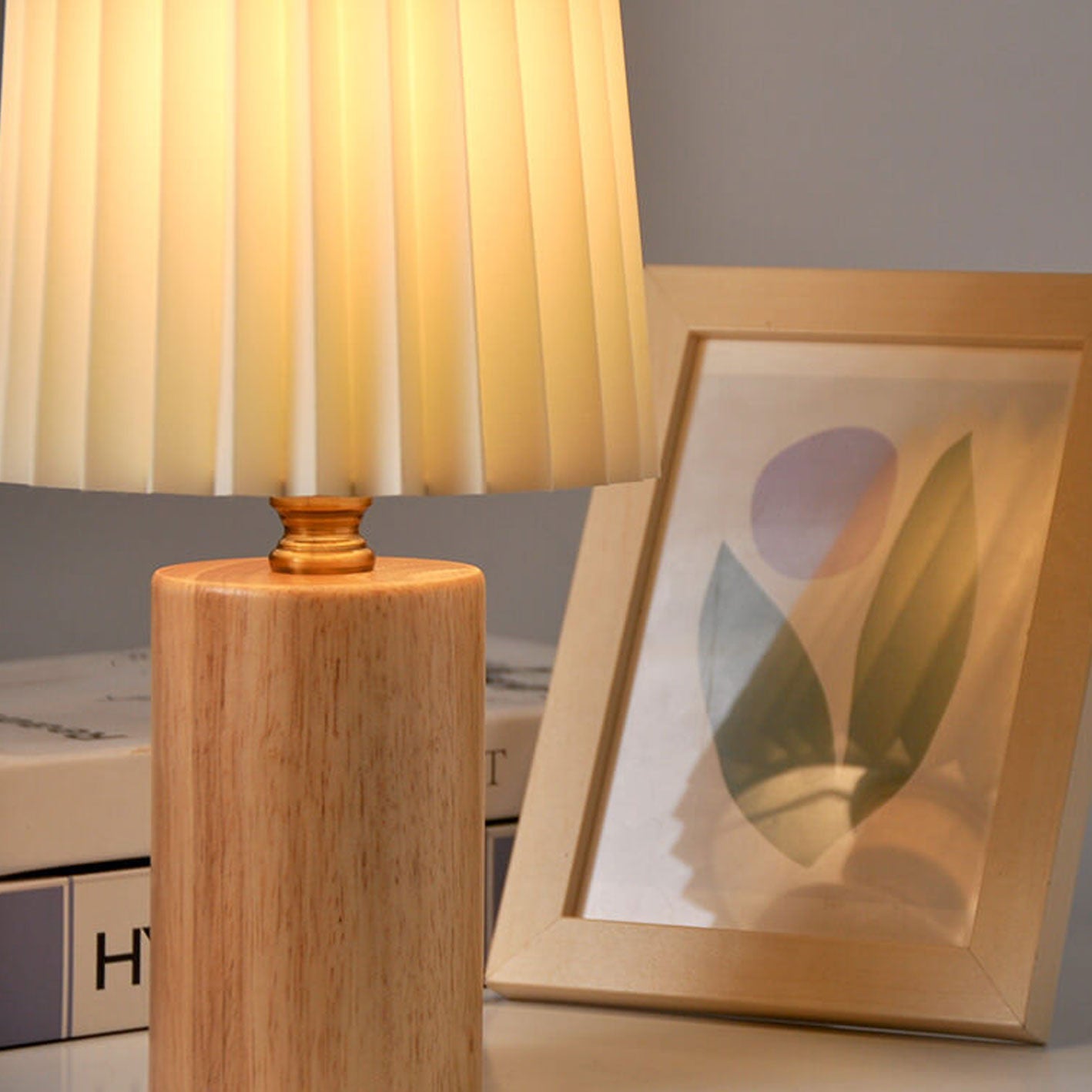 Vivolux | Vintage Korean Plissee Säule Massivholz Basis 1-Licht Tischlampe