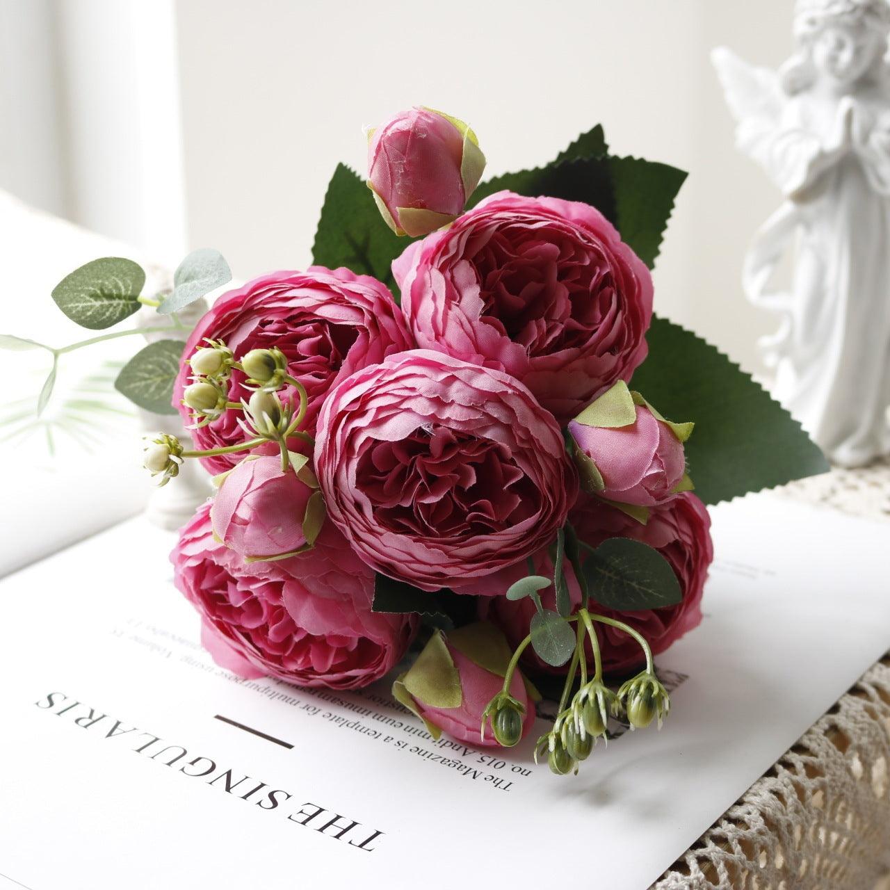 Vivolux | Blossom Kollektion: Exquisites 5-Kopf Seidenblumenbouquet