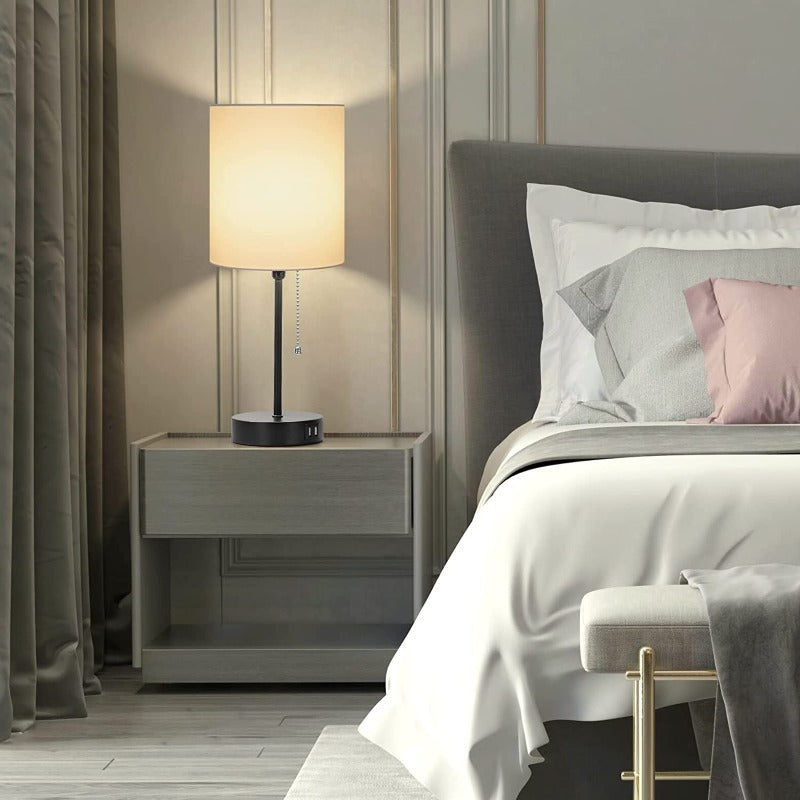 Vivolux | Tischlampen Set von 2 mit USB-Ladeanschlüssen, graue Nachttischlampen mit AC-Steckdose, Nachttischlampen mit Zugschalter, minimalistische moderne Schreibtischlampen mit Stoffschirm für Wohnzimmer Schlafzimmer Büro