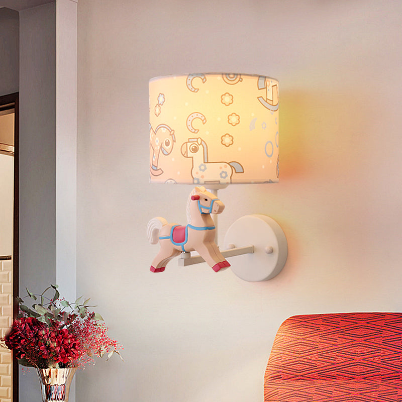 Vivolux | Trojan Horse Shape Wandlamp Scone Cartoon Hars 1 Licht LED Roze/Blauw Wandlamp met Drum Stoffen Schaduw