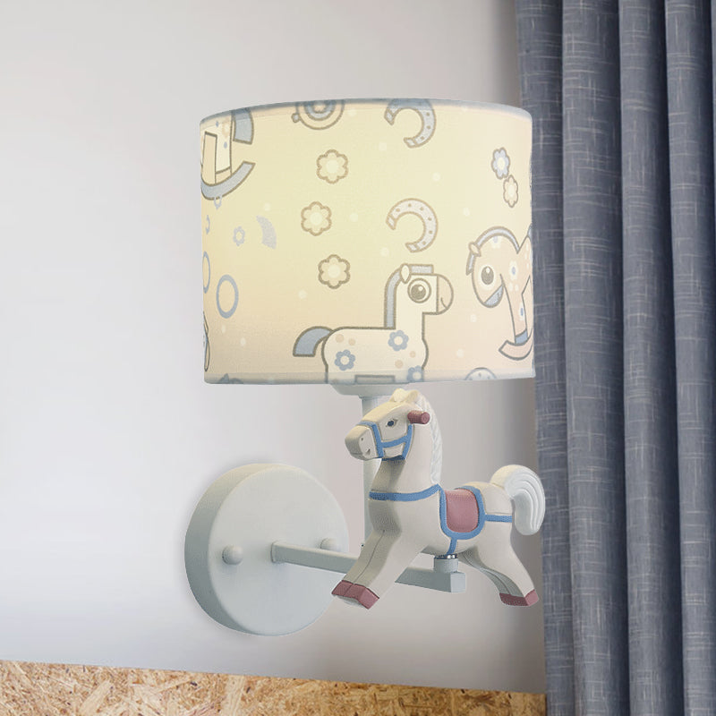 Vivolux | Trojan Horse Shape Wandlamp Scone Cartoon Hars 1 Licht LED Roze/Blauw Wandlamp met Drum Stoffen Schaduw