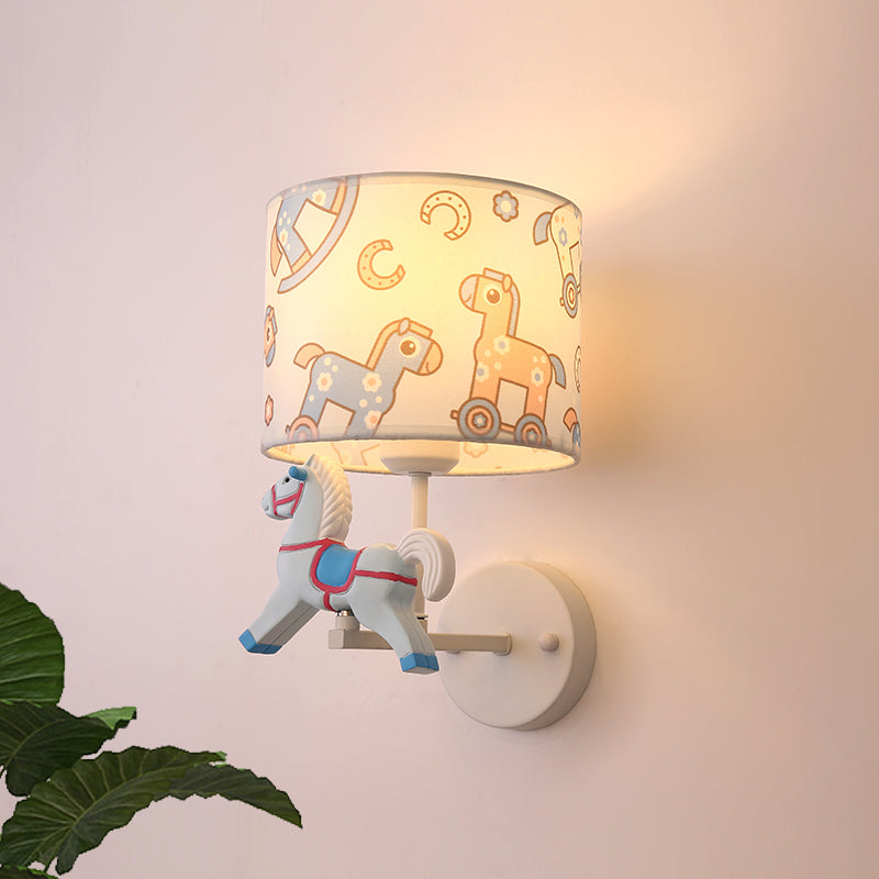 Vivolux | Trojan Horse Shape Wandlamp Scone Cartoon Hars 1 Licht LED Roze/Blauw Wandlamp met Drum Stoffen Schaduw