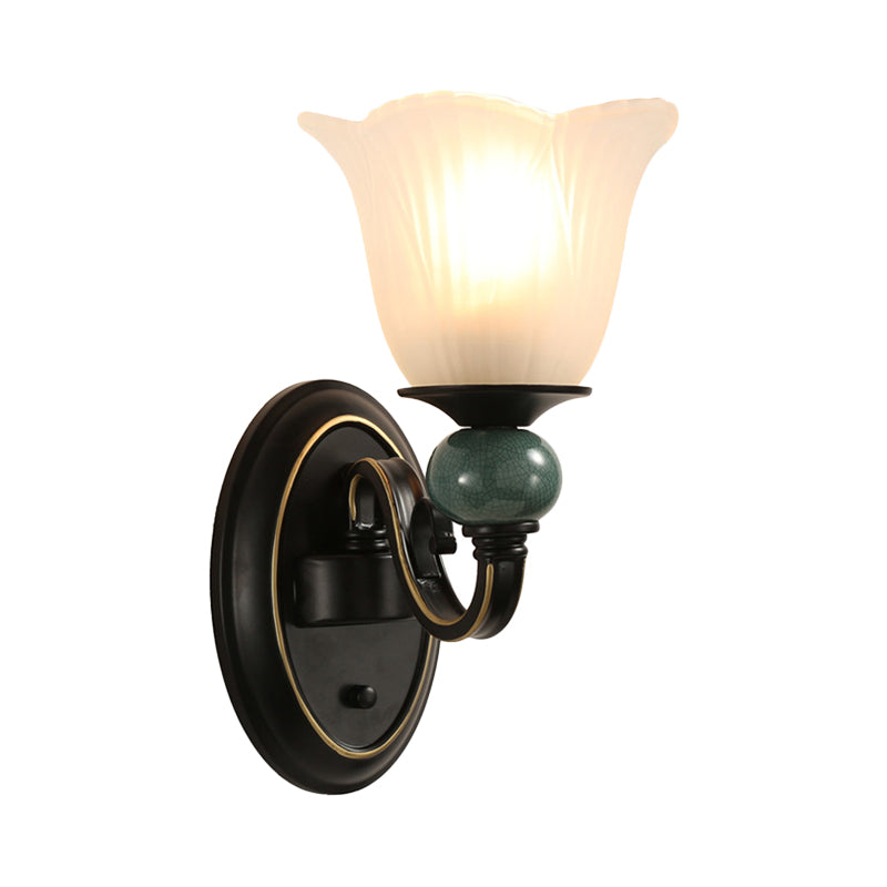 Vivolux | Schwarze Fließende Wandlampe Traditionelles Opal Rippenglas 1/2-Birnen Schlafzimmer Wandleuchte mit Wirbelarm
