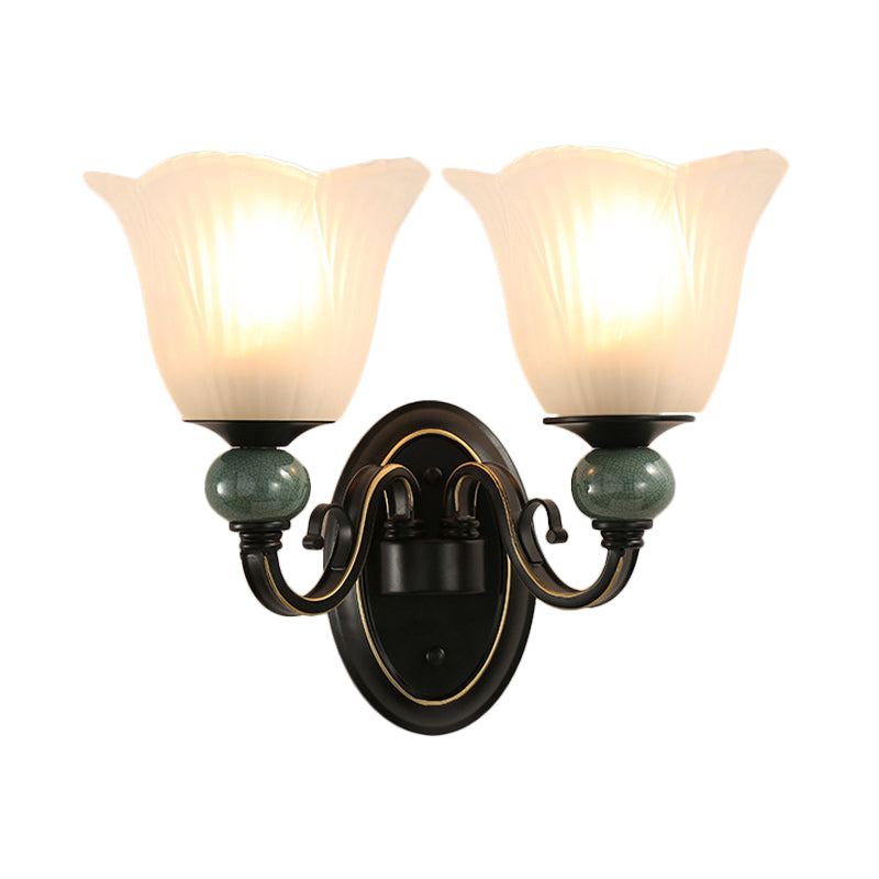 Vivolux | Schwarze Fließende Wandlampe Traditionelles Opal Rippenglas 1/2-Birnen Schlafzimmer Wandleuchte mit Wirbelarm