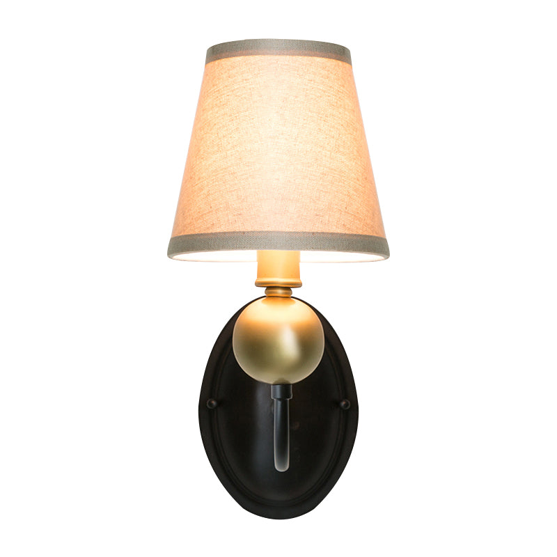 Vivolux | Tapered Fabric Wand Sconces Licht Landelijk 1/2-Bulb Slaapkamer Wandmontage Verlichting in Wit/Beige met Gebogen Arm