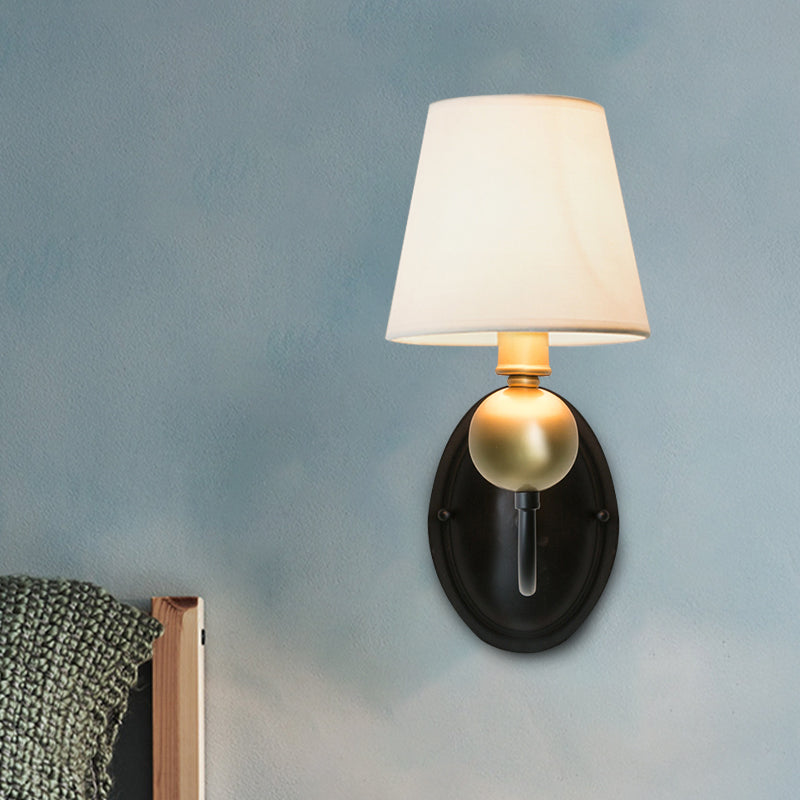 Vivolux | Tapered Fabric Wand Sconces Licht Landelijk 1/2-Bulb Slaapkamer Wandmontage Verlichting in Wit/Beige met Gebogen Arm