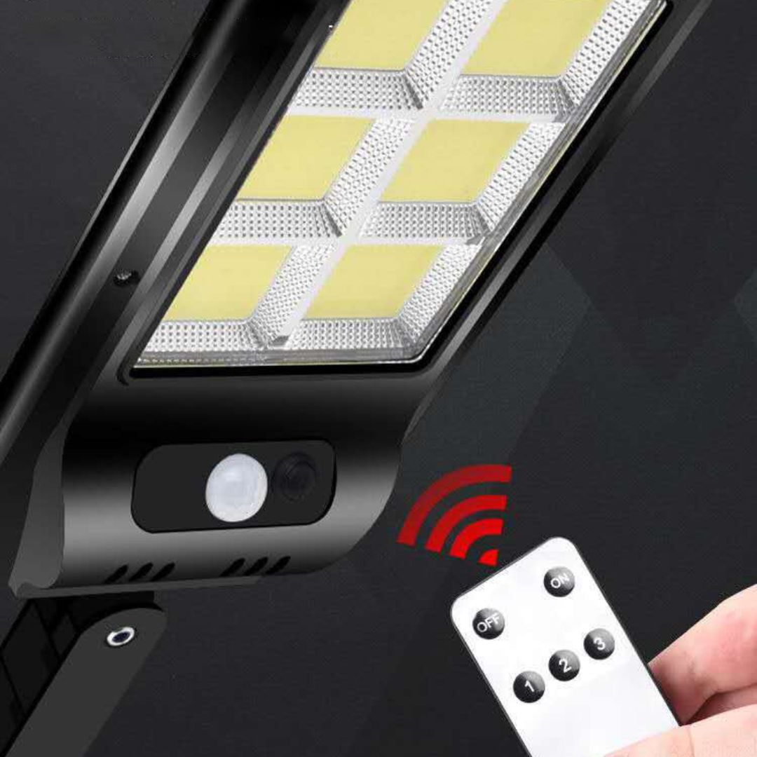 Vivolux | Solar-Straßenleuchte mit 4000 Lumen (Räumungsverkauf)