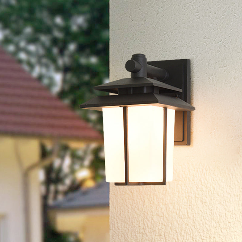 Vivolux | Witte Glazen Lantaarn Wandlamp Lodge 1-Lamp Binnenplaats Wandverlichting Fixture in Brons/Zwart