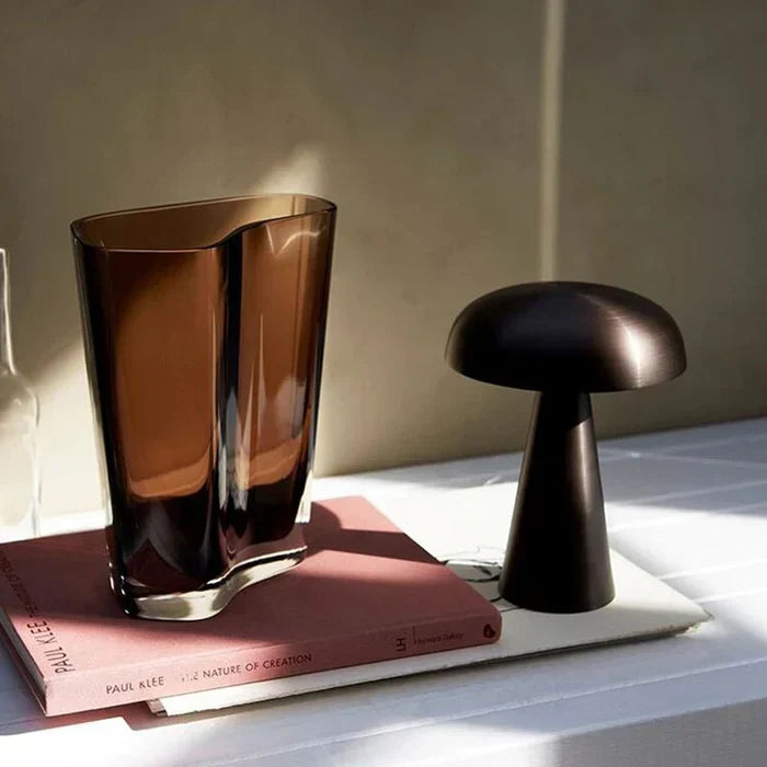 Vivolux | Stilvolle Tragbare Tischlampe - ShroomLite