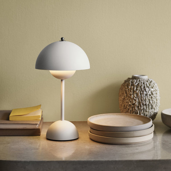 Vivolux | Verstellbare Helligkeit Blumenpottlampe - Italienische wiederaufladbare Tischlampe VP3